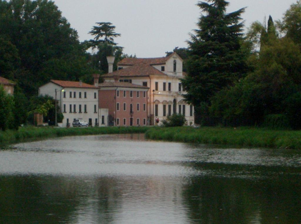 Готель Relais Alcova Del Doge Міра Екстер'єр фото