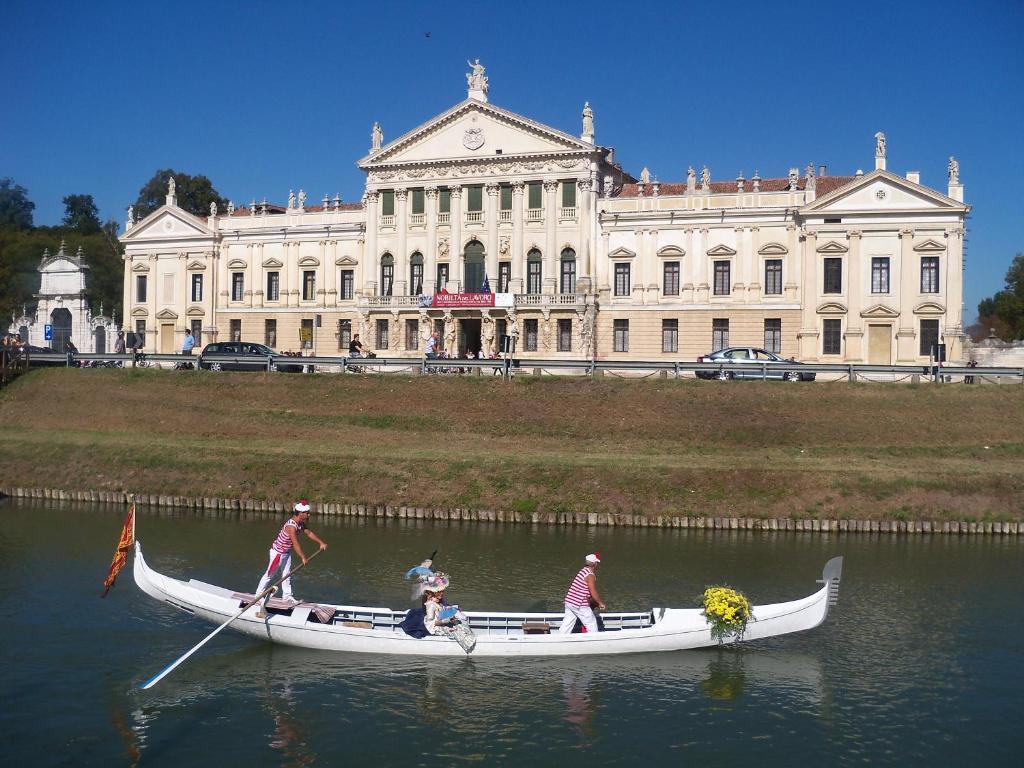 Готель Relais Alcova Del Doge Міра Екстер'єр фото